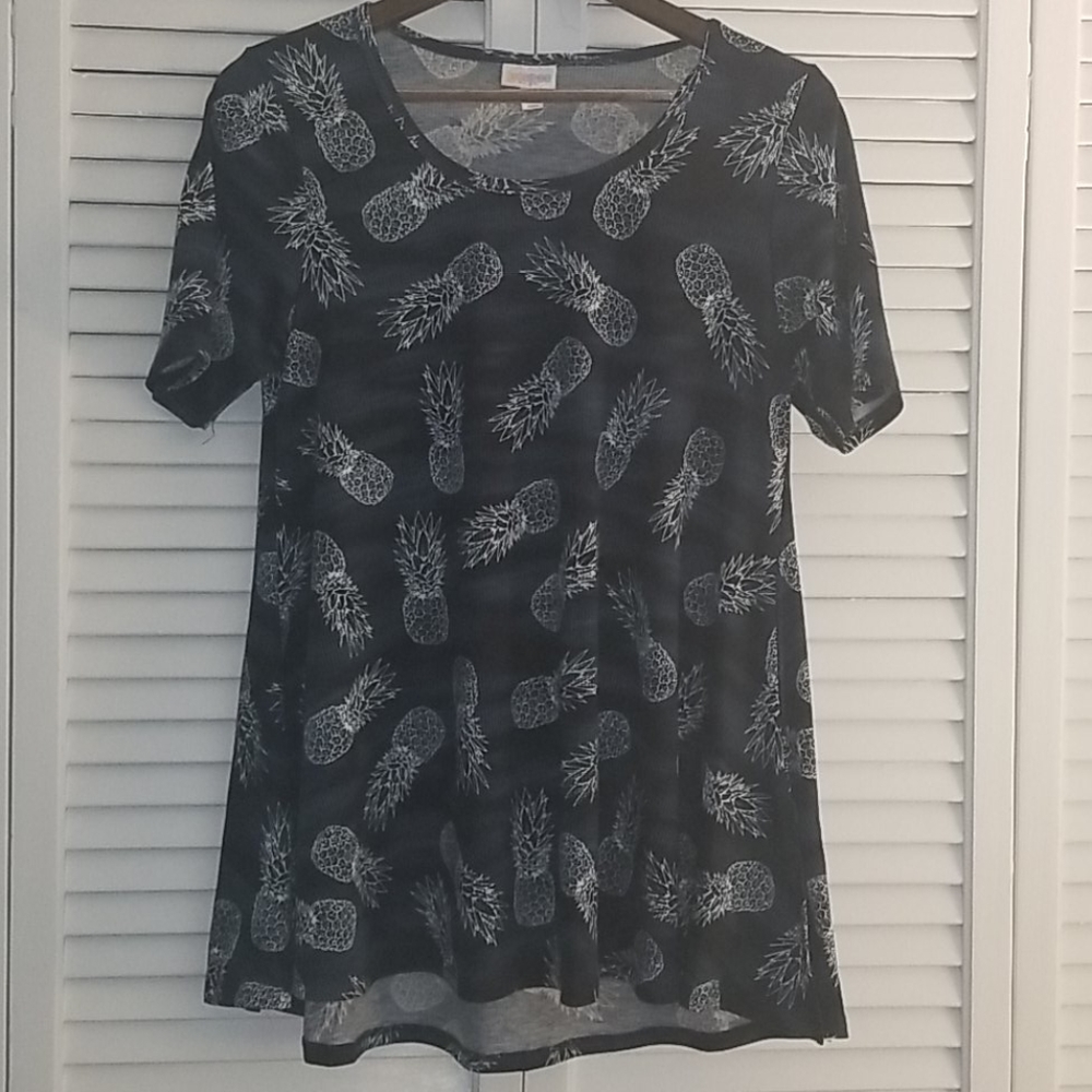 LuLaRoe Perfect T, size small NWT - Picture 1 of 5